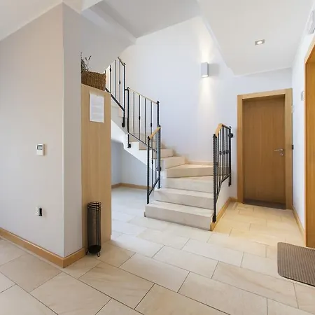 Bepi Malugio Apartment Primosten