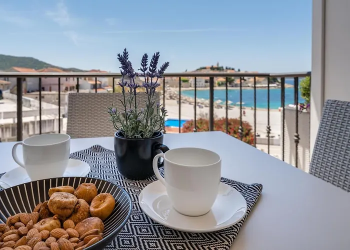 Bepi Malugio דירה *