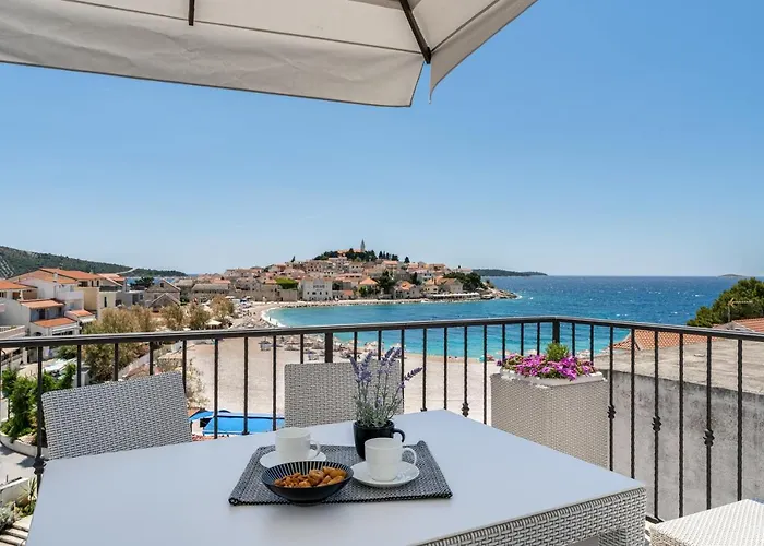 Bepi Malugio דירה *